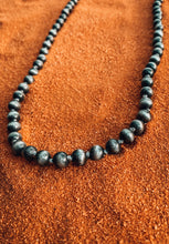 Load image into Gallery viewer, Navajo Style Pearl Necklace
