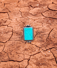 Load image into Gallery viewer, Vintage Faux Turquoise Cuff Ring
